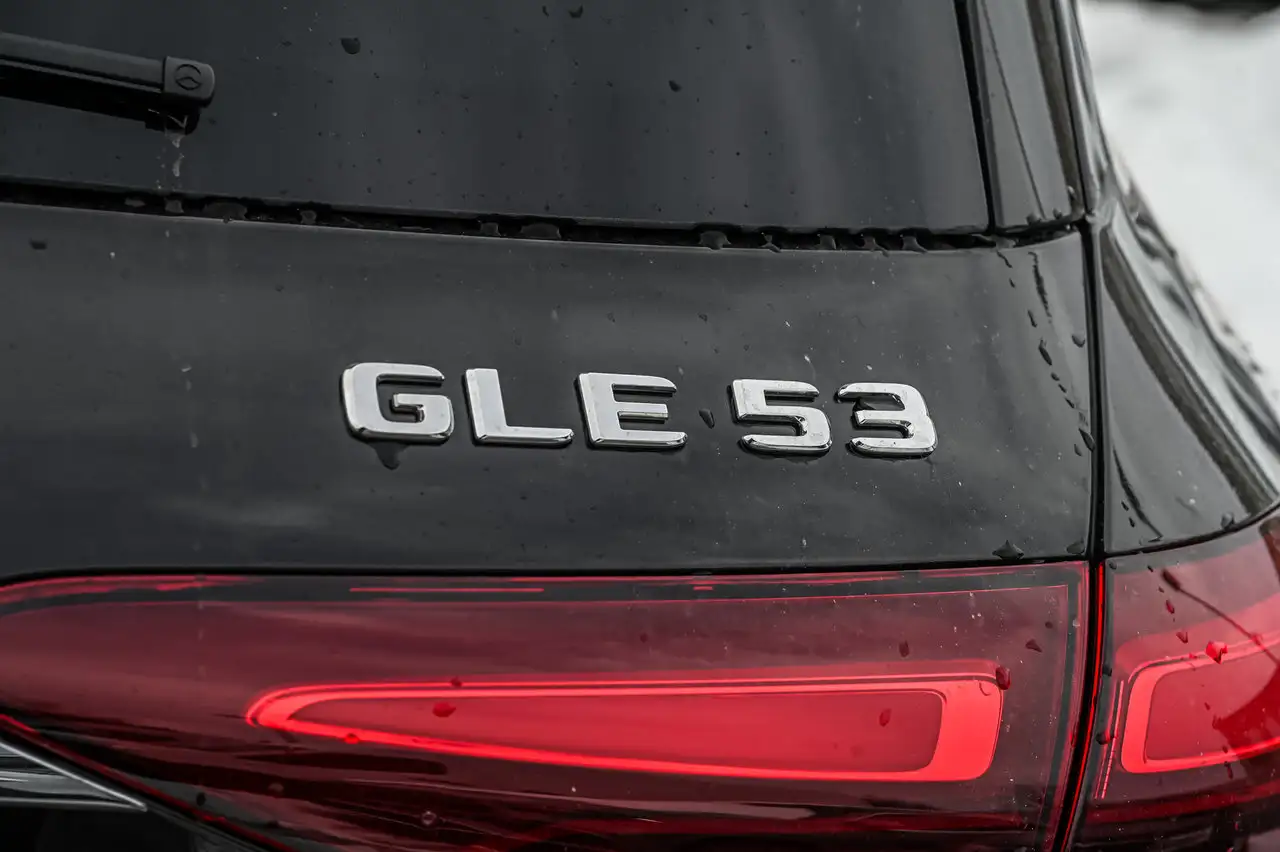 Mercedes-Benz GLE снимка Mercedes-Benz GLE