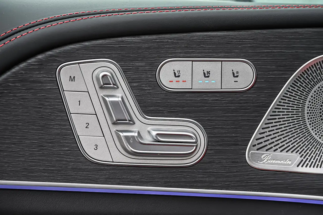 Mercedes-Benz GLE снимка Mercedes-Benz GLE