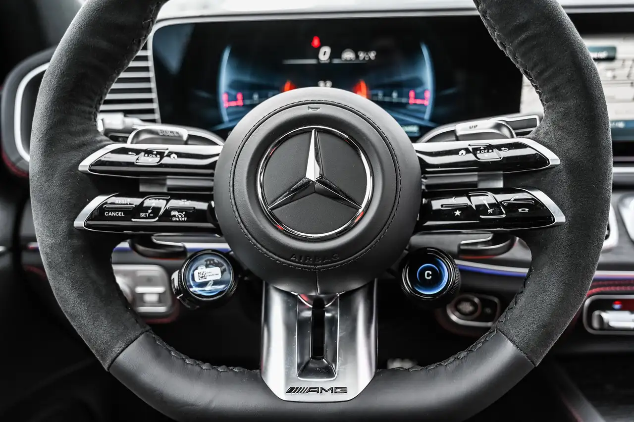 Mercedes-Benz GLE снимка Mercedes-Benz GLE