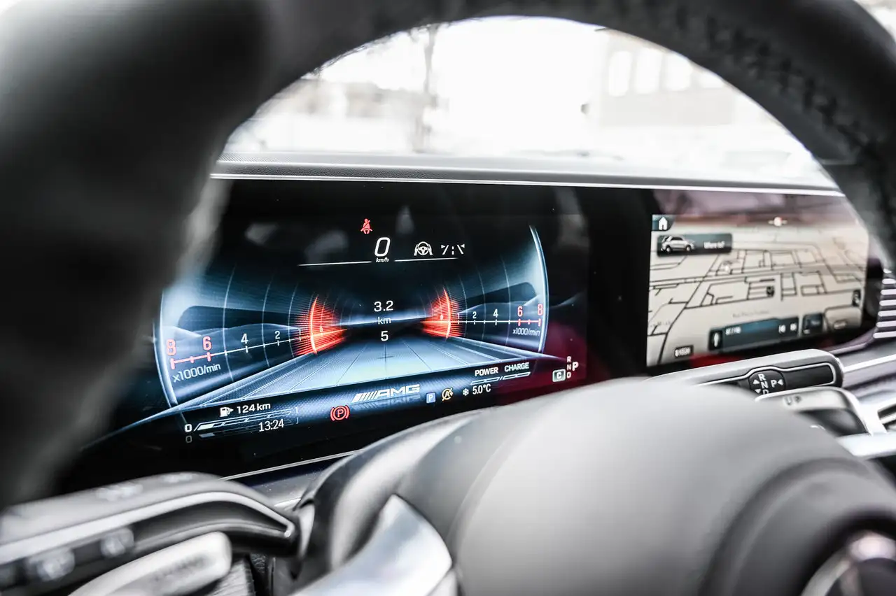 Mercedes-Benz GLE снимка Mercedes-Benz GLE