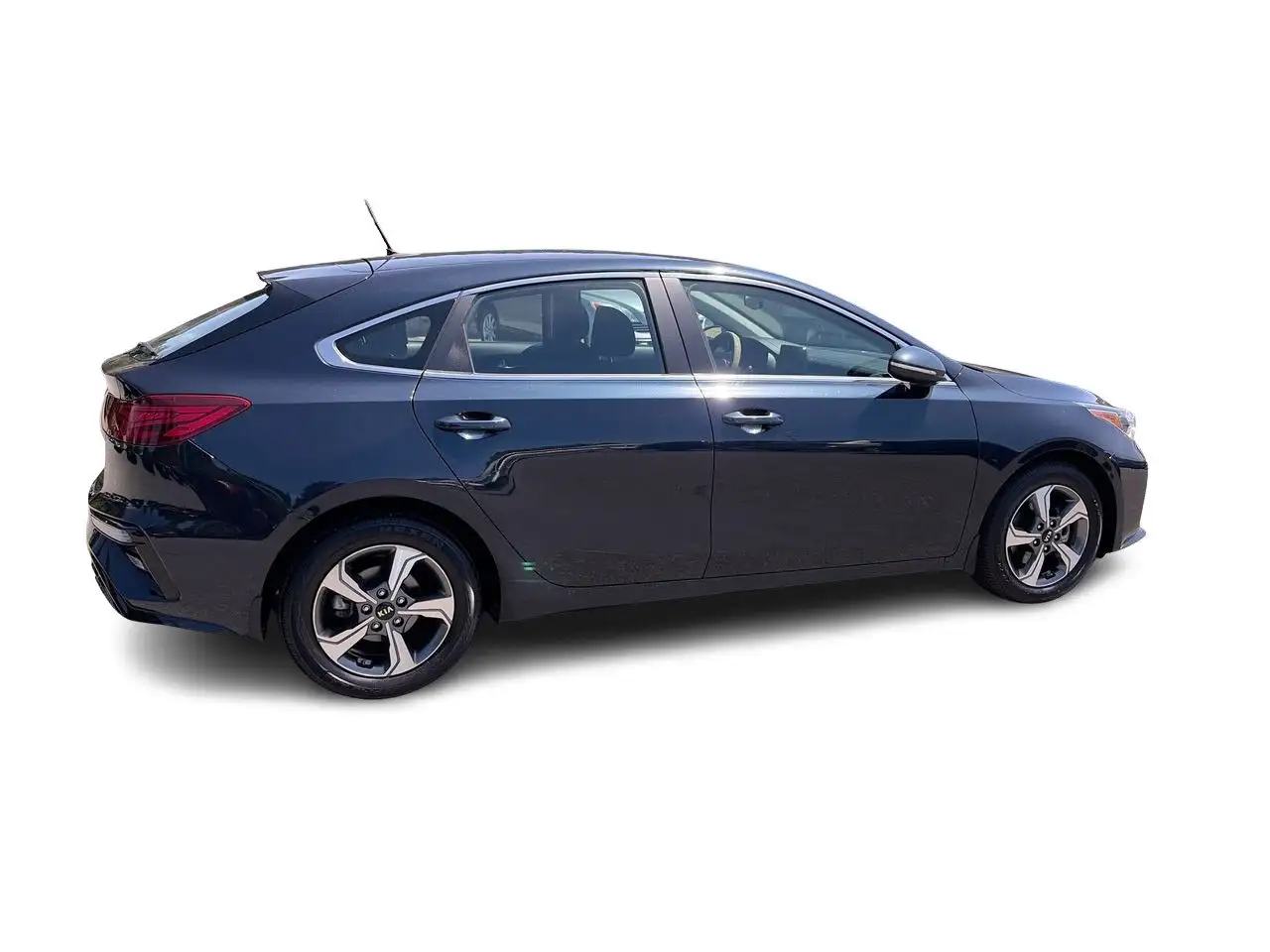 Kia Forte снимка Kia Forte