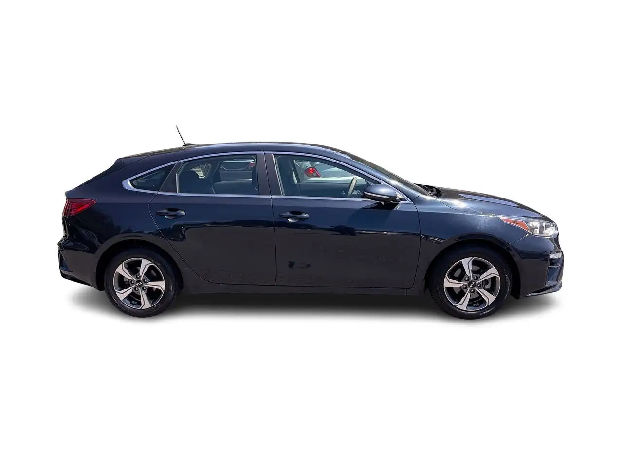 Kia Forte снимка Kia Forte