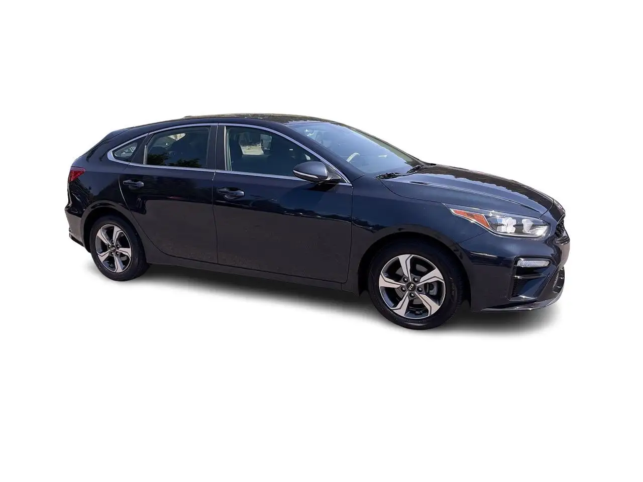 Kia Forte снимка Kia Forte