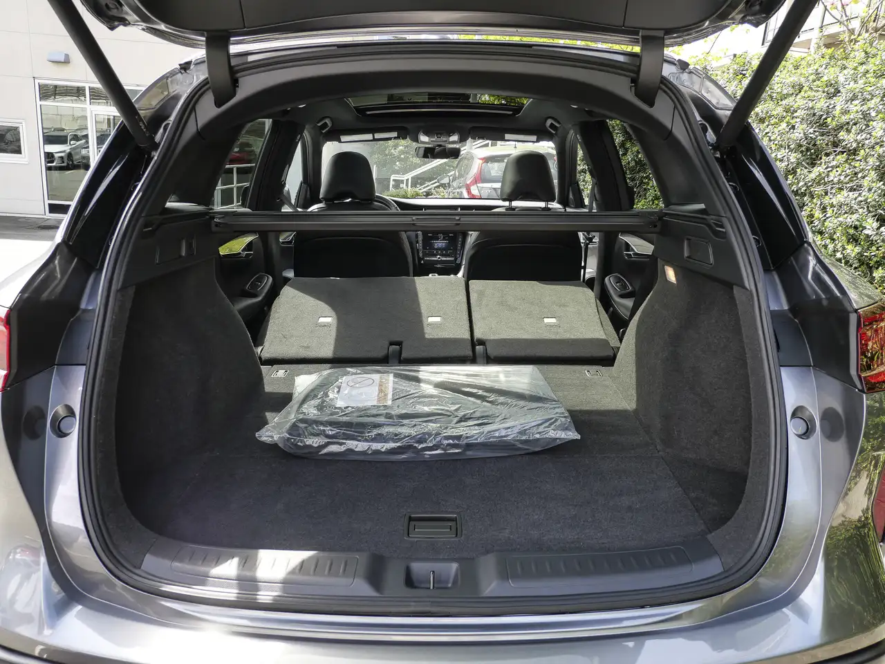 Infiniti QX50 снимка Infiniti QX50