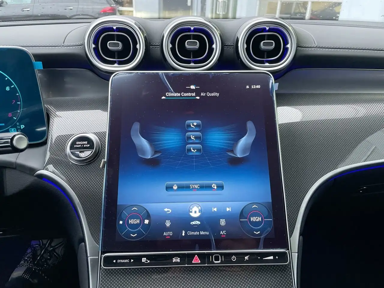 Mercedes-Benz GLC снимка Mercedes-Benz GLC