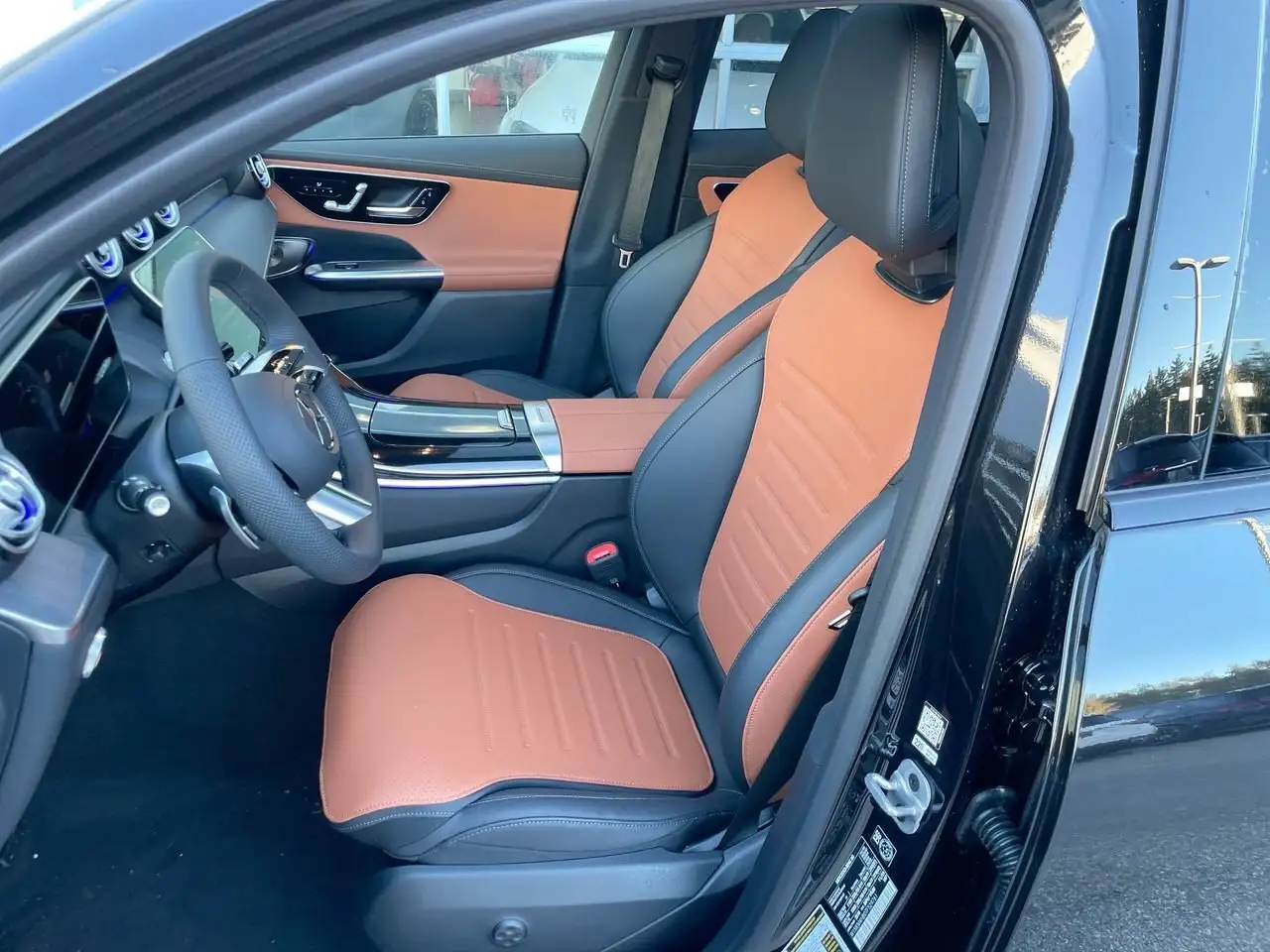 Mercedes-Benz GLC снимка Mercedes-Benz GLC