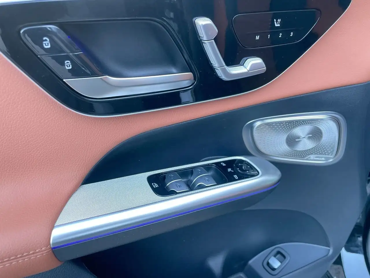 Mercedes-Benz GLC снимка Mercedes-Benz GLC