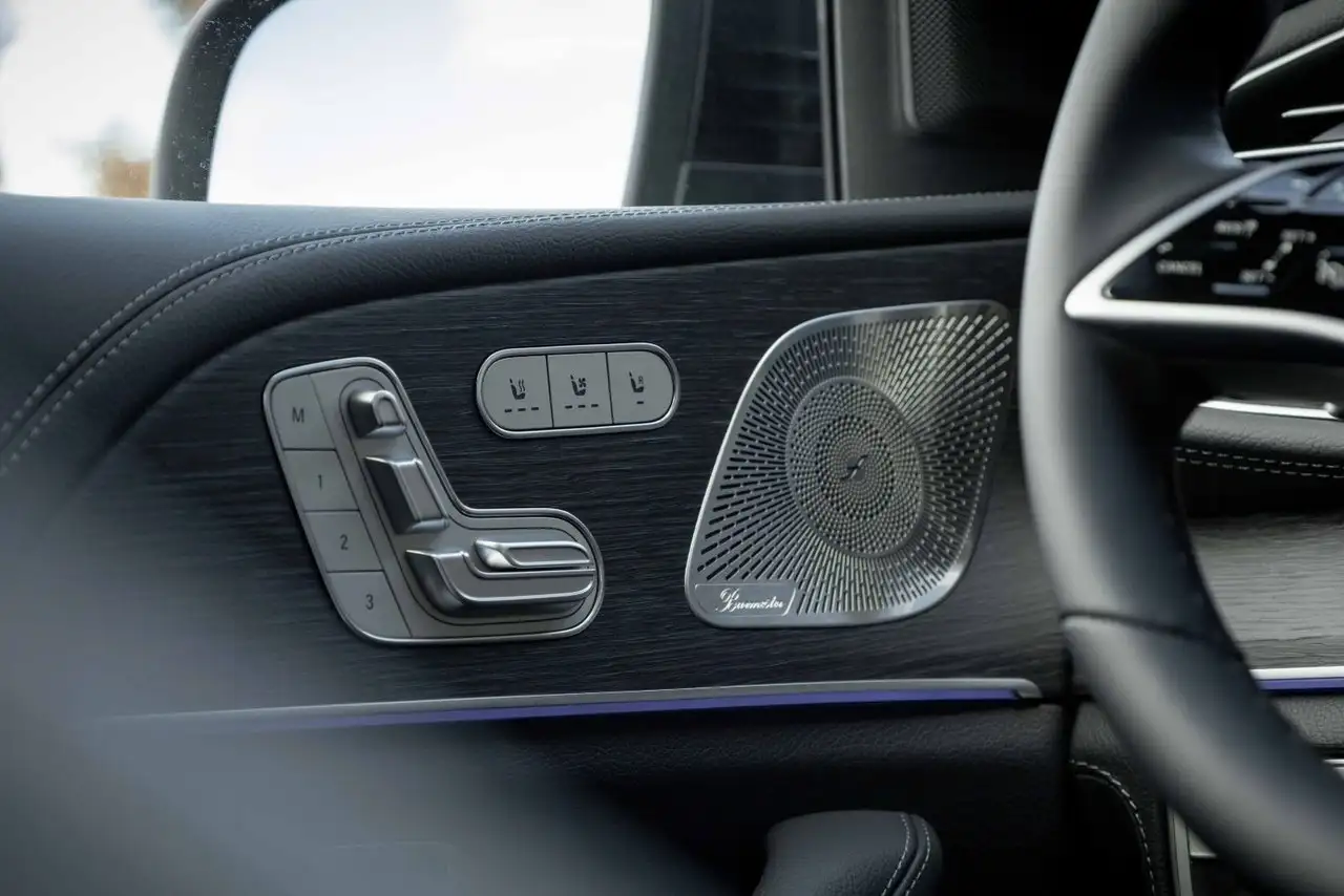 Mercedes-Benz GLE снимка Mercedes-Benz GLE