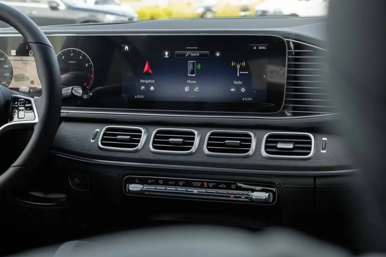Mercedes-Benz GLE снимка Mercedes-Benz GLE
