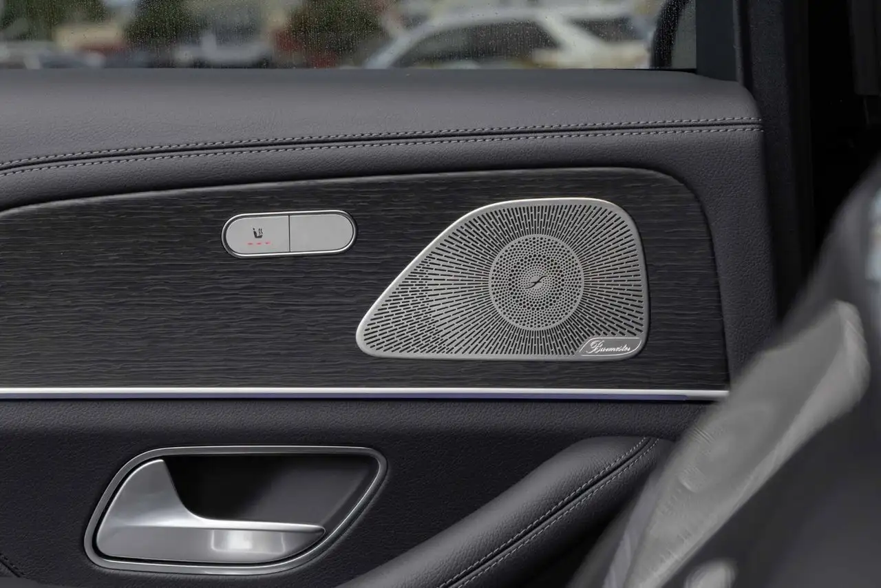 Mercedes-Benz GLE снимка Mercedes-Benz GLE