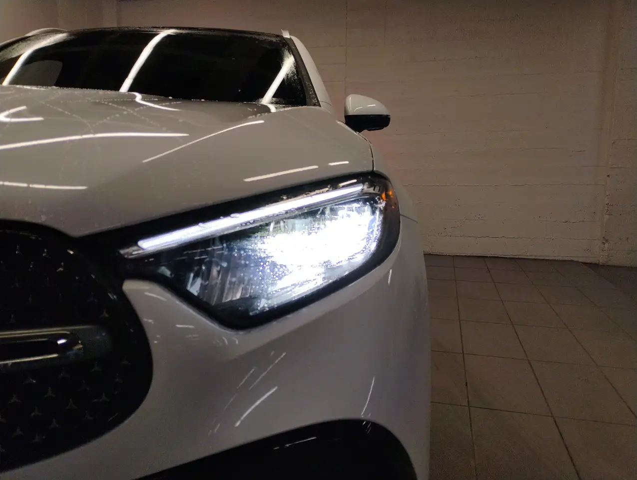 Mercedes-Benz GLC снимка Mercedes-Benz GLC