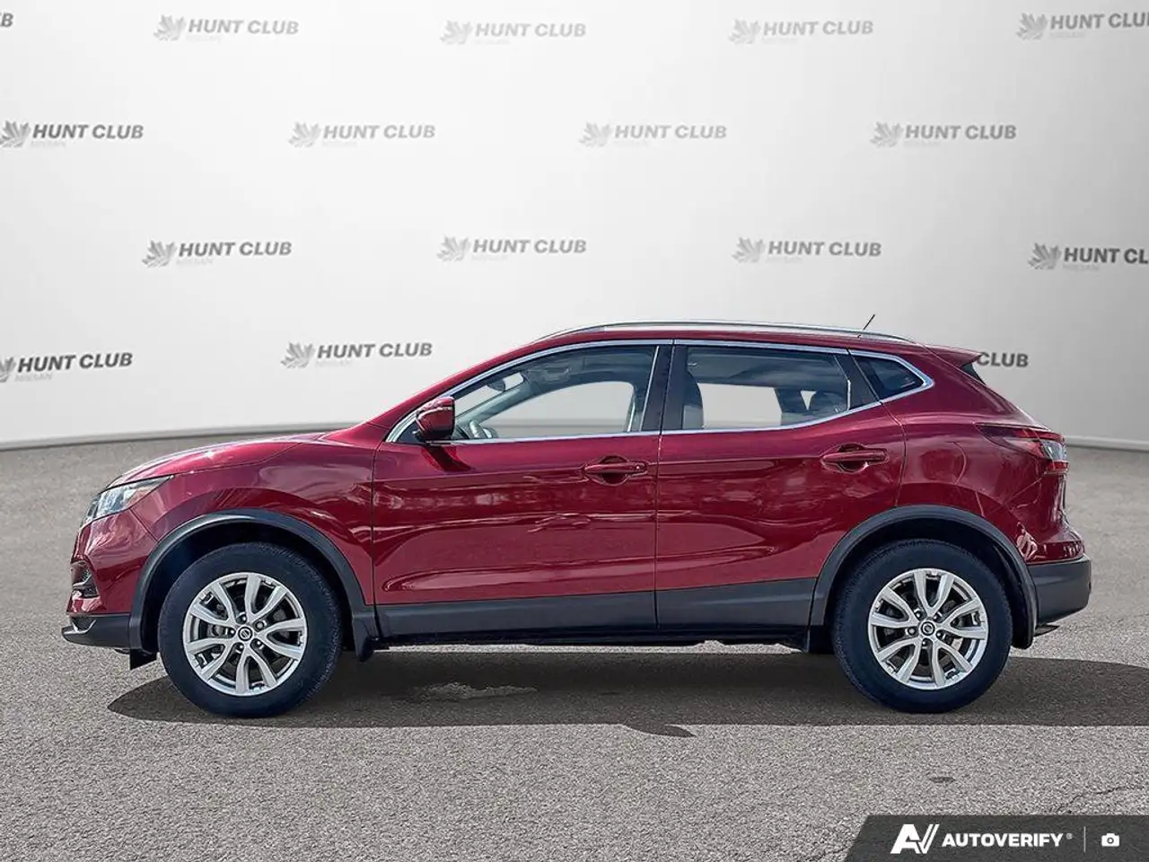 Nissan Qashqai снимка Nissan Qashqai