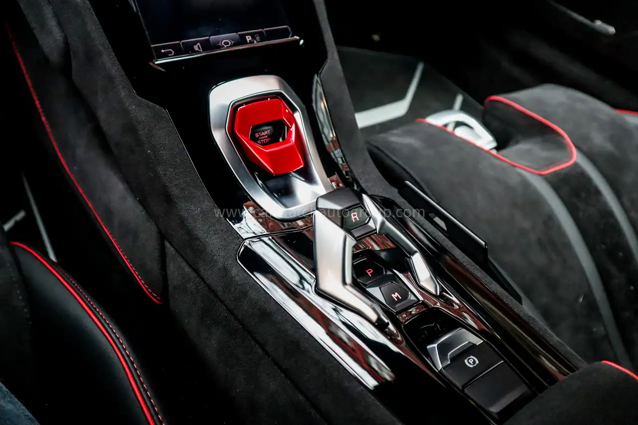 Lamborghini Huracán снимка Lamborghini Huracán