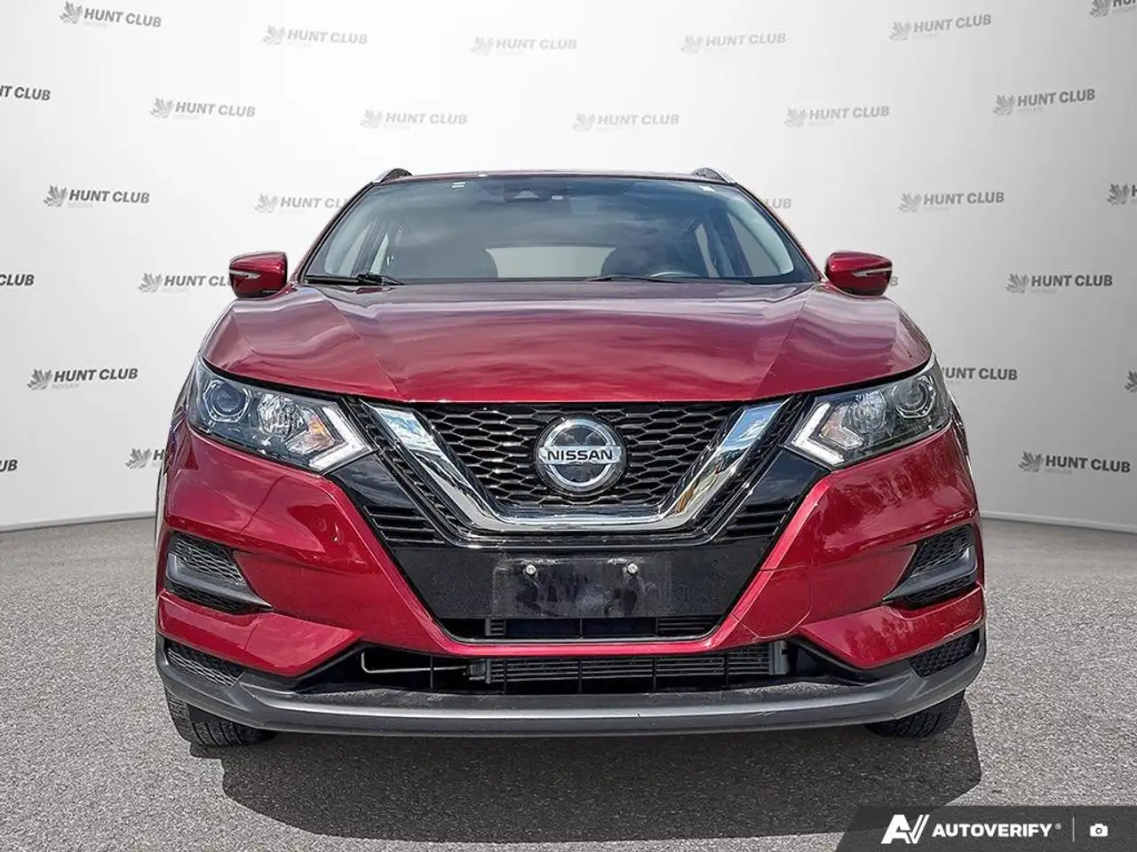 Nissan Qashqai снимка Nissan Qashqai