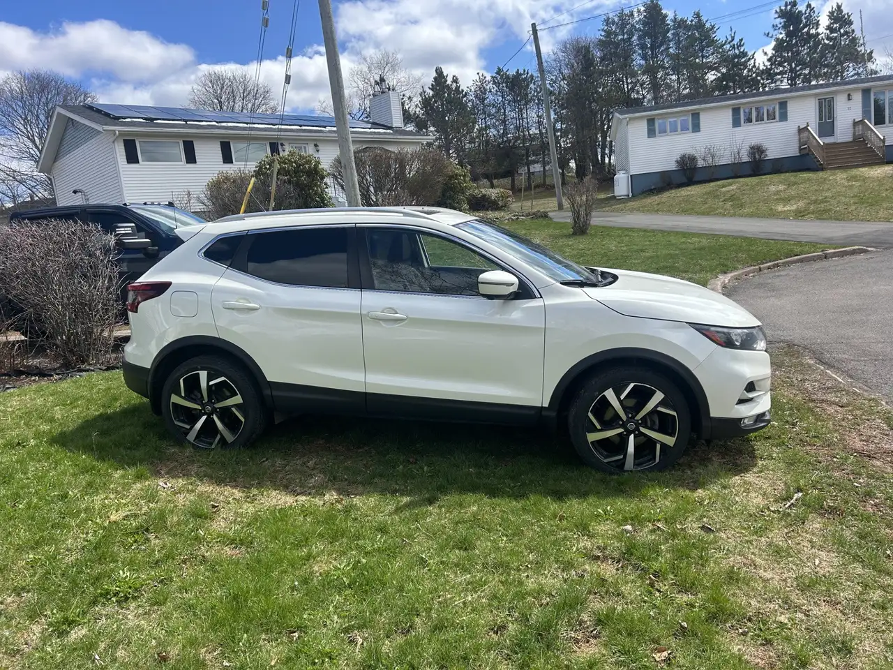 Nissan Qashqai снимка Nissan Qashqai
