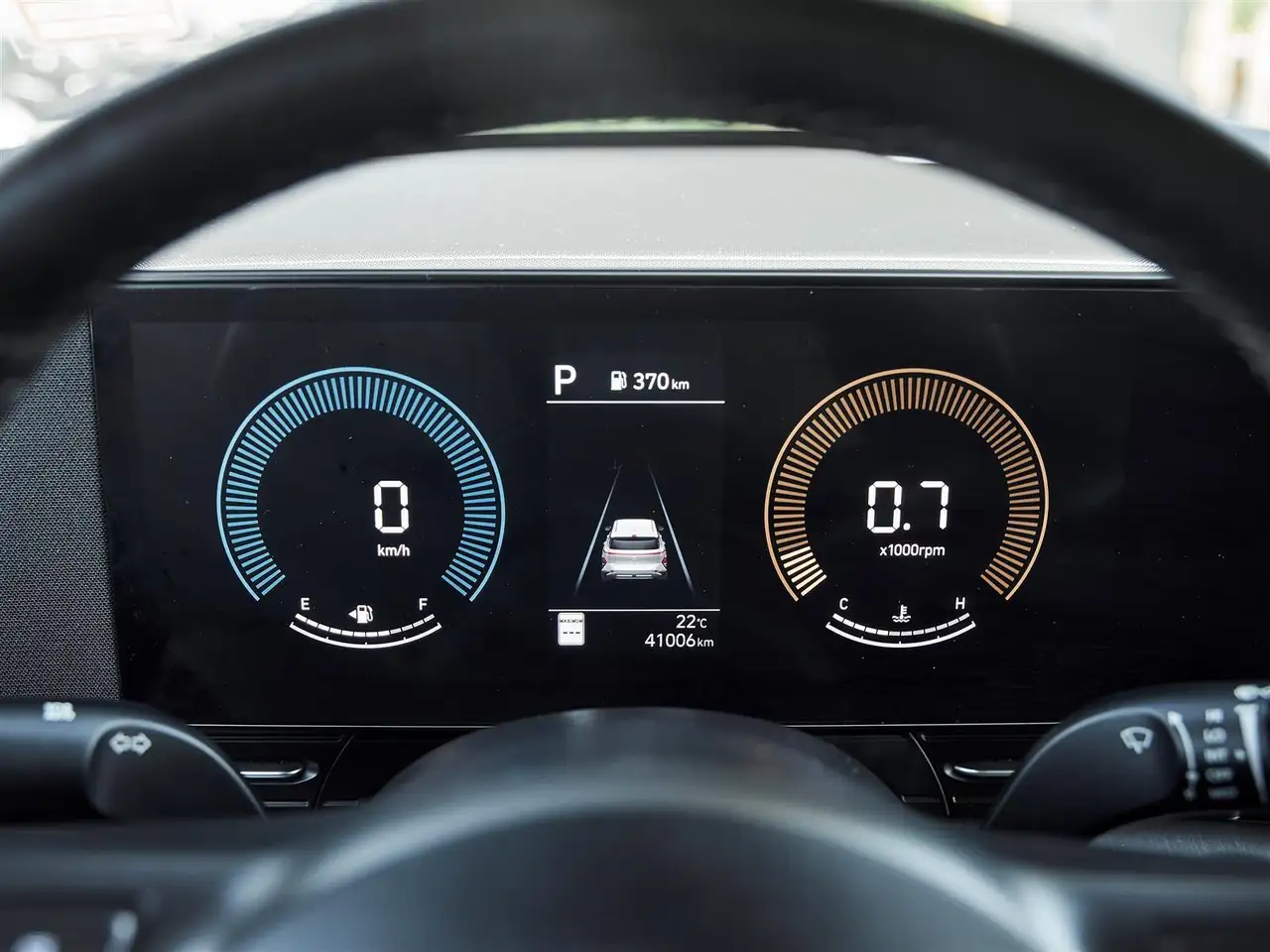 Hyundai KONA снимка Hyundai KONA