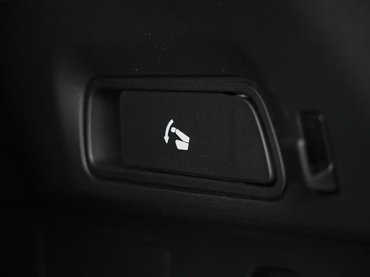Mitsubishi Outlander photo Mitsubishi Outlander