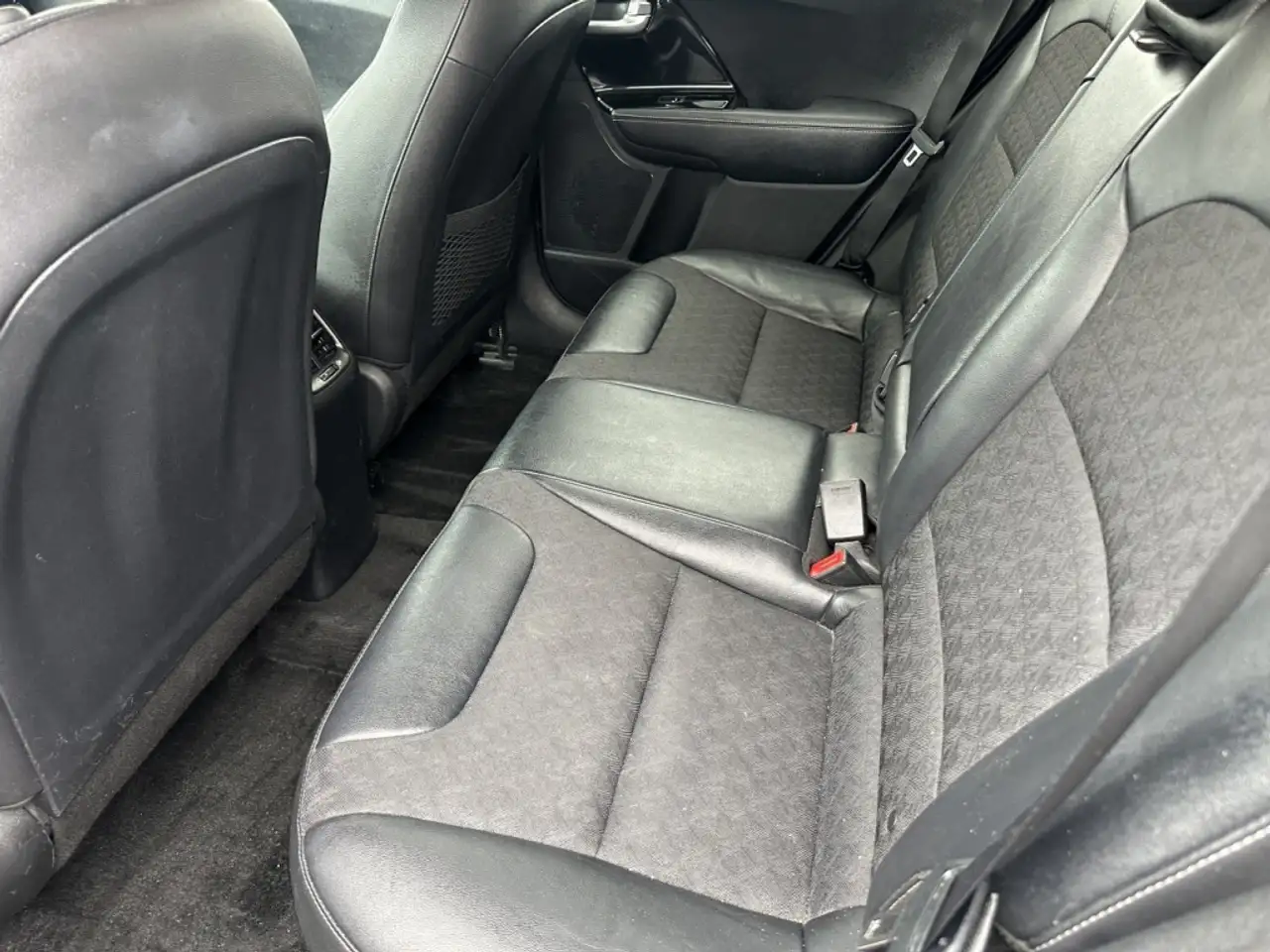 Kia Niro photo Kia Niro