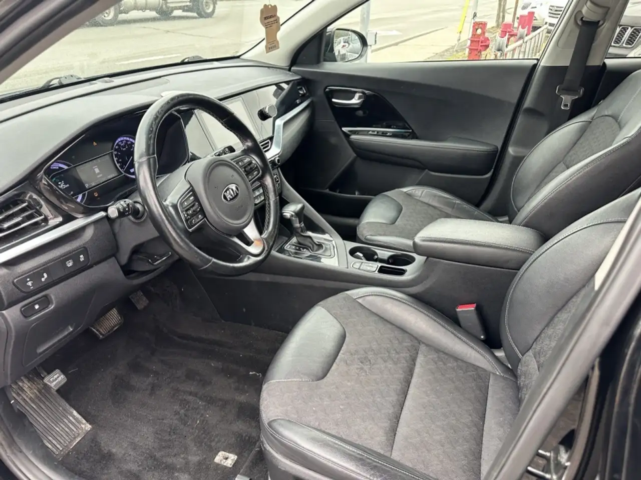 Kia Niro photo Kia Niro