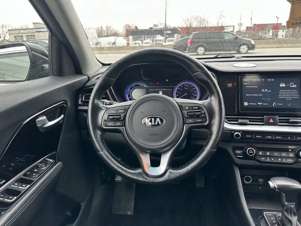 Kia Niro photo Kia Niro