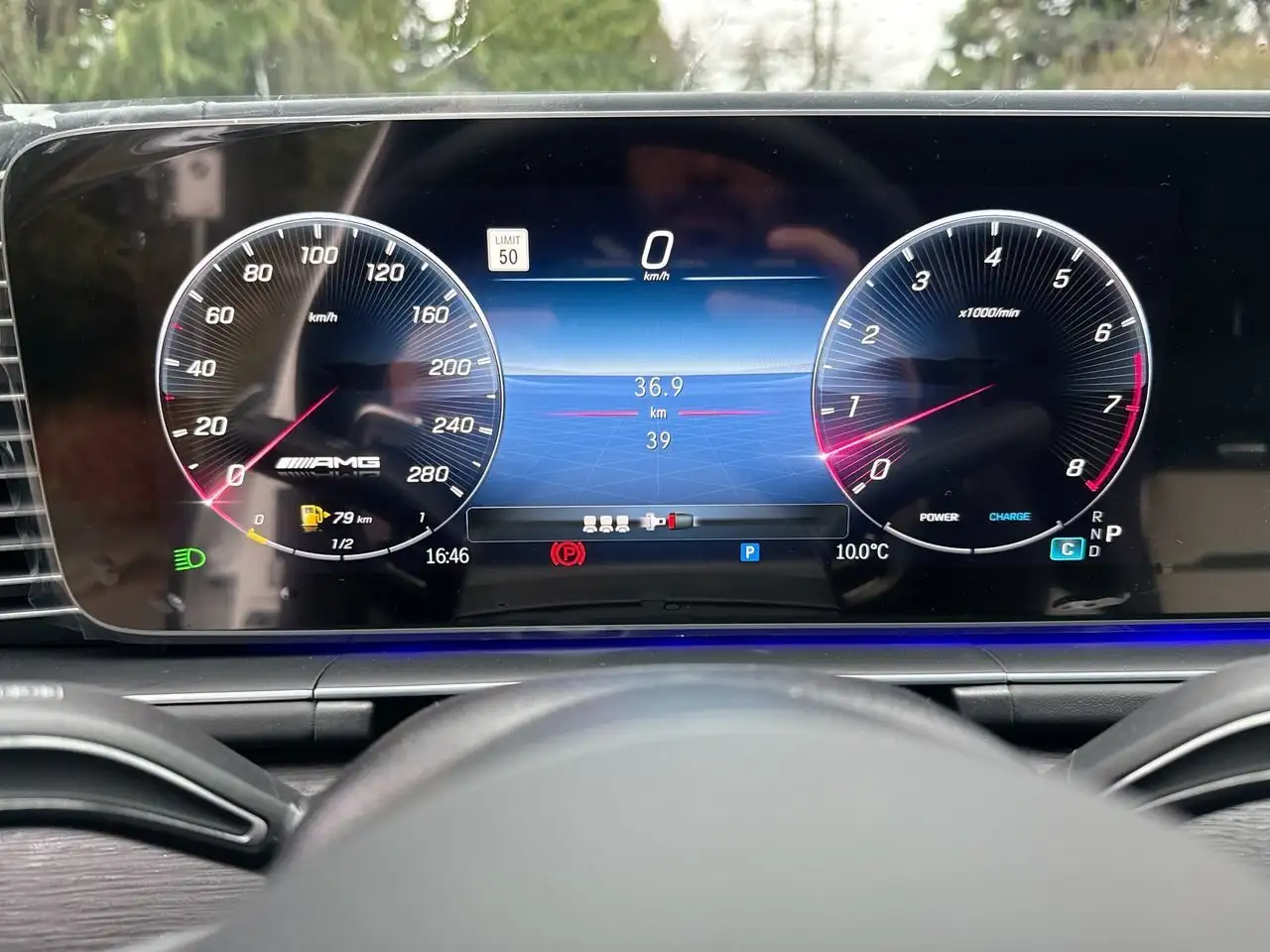 Mercedes-Benz GLE снимка Mercedes-Benz GLE