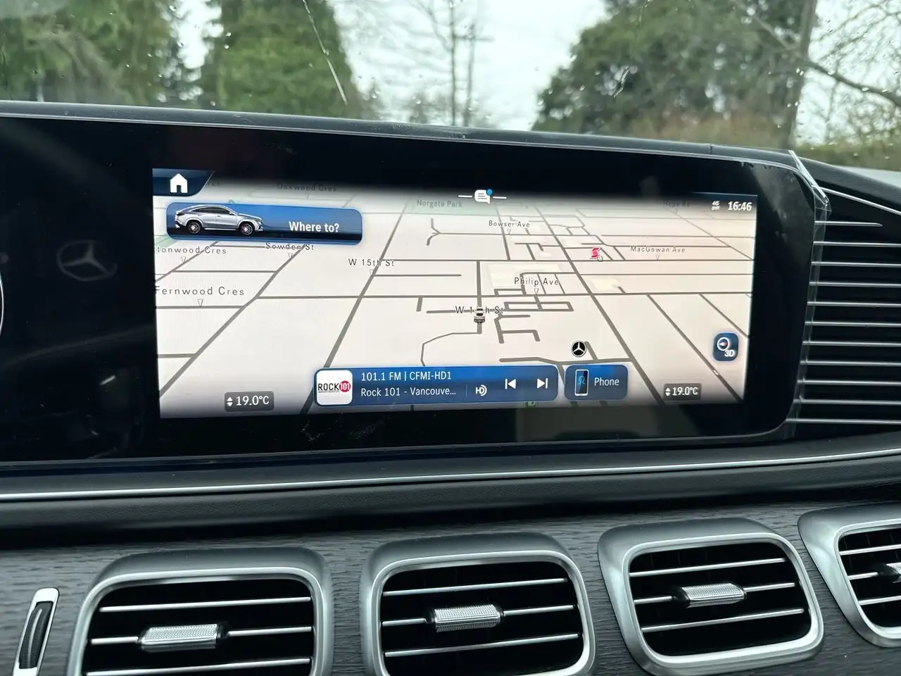 Mercedes-Benz GLE снимка Mercedes-Benz GLE
