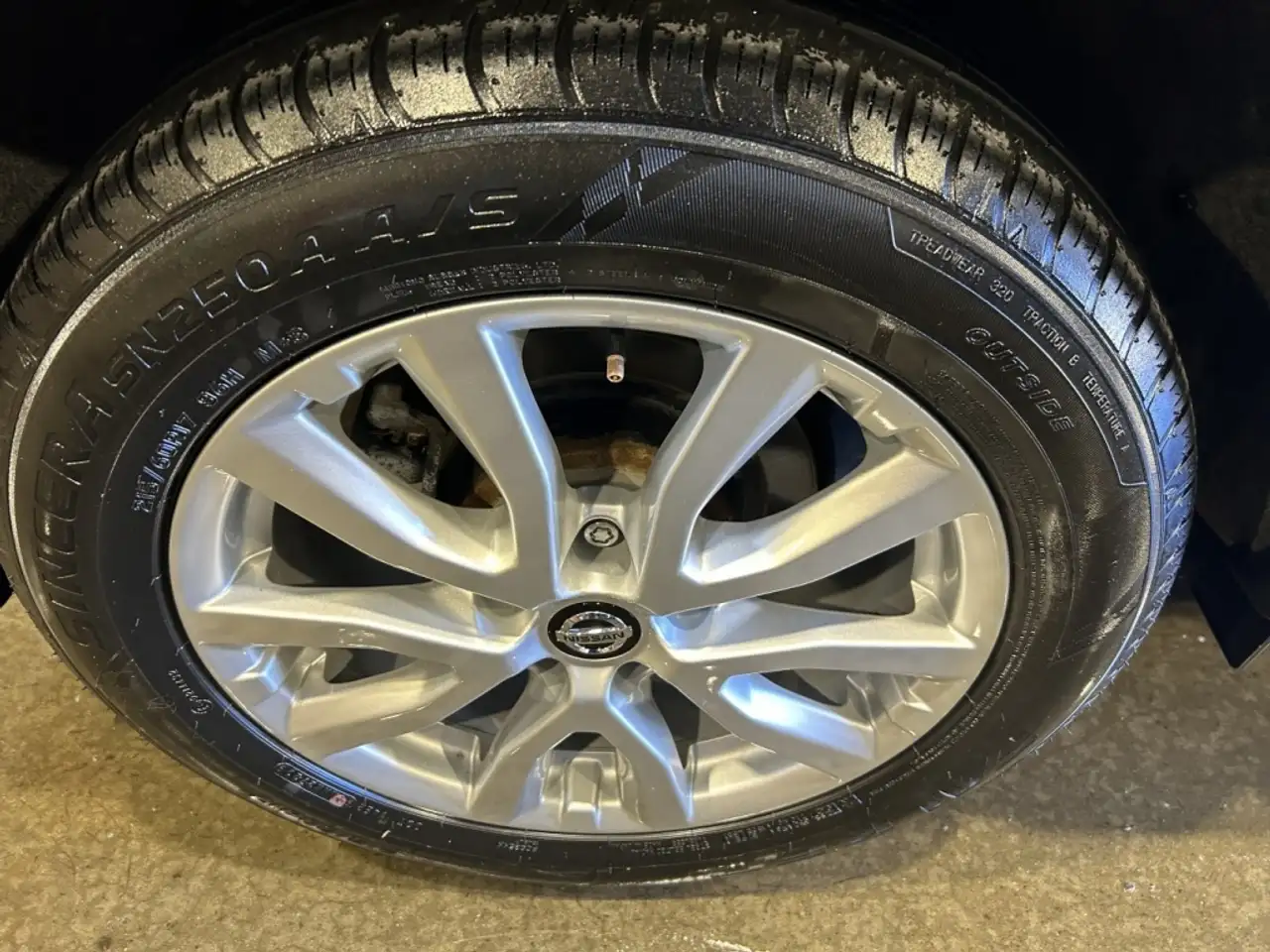 Nissan Qashqai снимка Nissan Qashqai