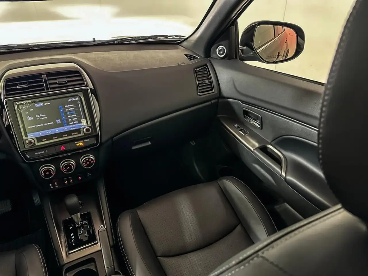 Mitsubishi RVR снимка Mitsubishi RVR