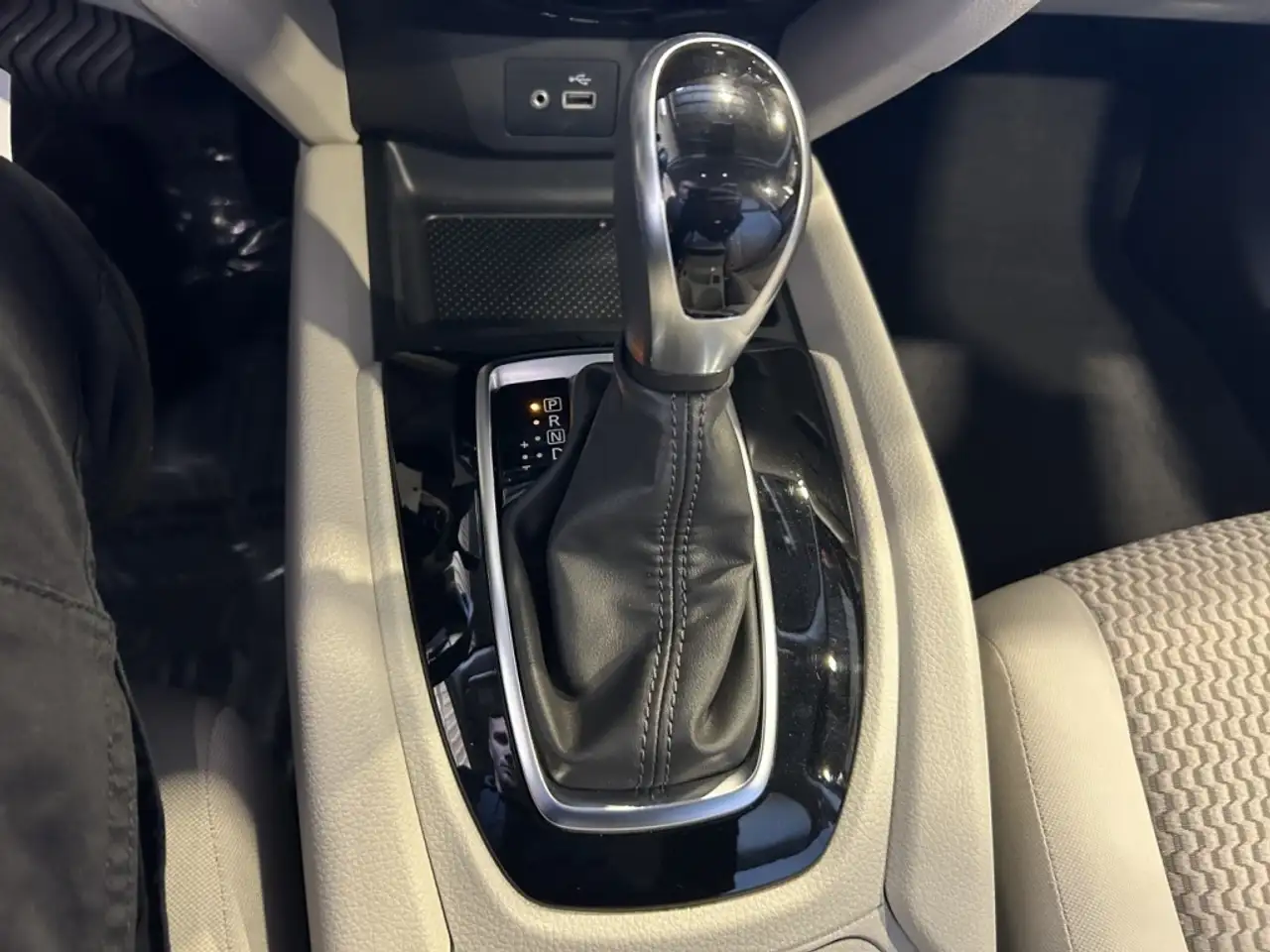 Nissan Qashqai снимка Nissan Qashqai