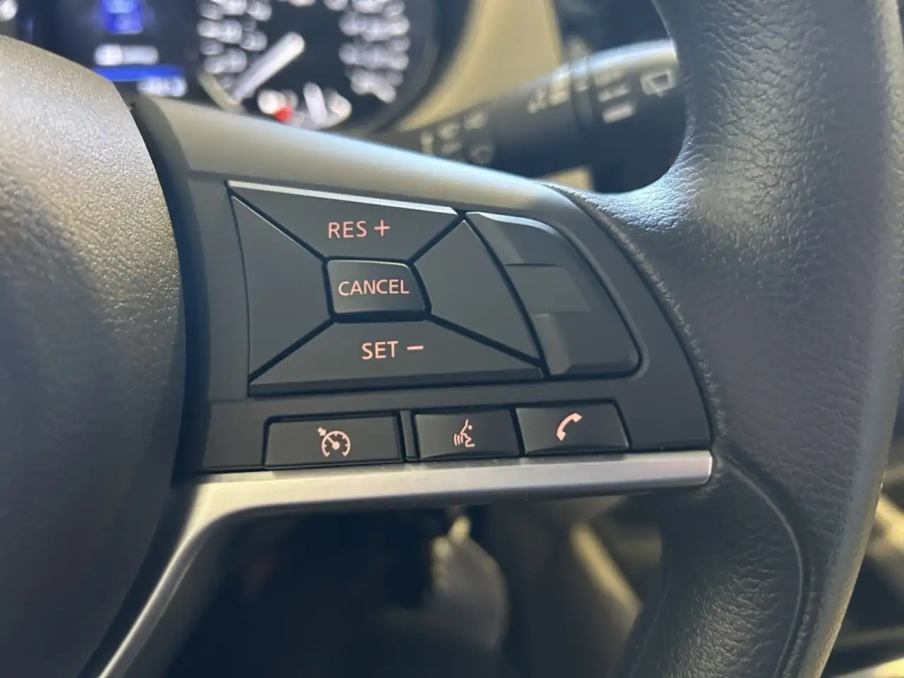 Nissan Qashqai снимка Nissan Qashqai