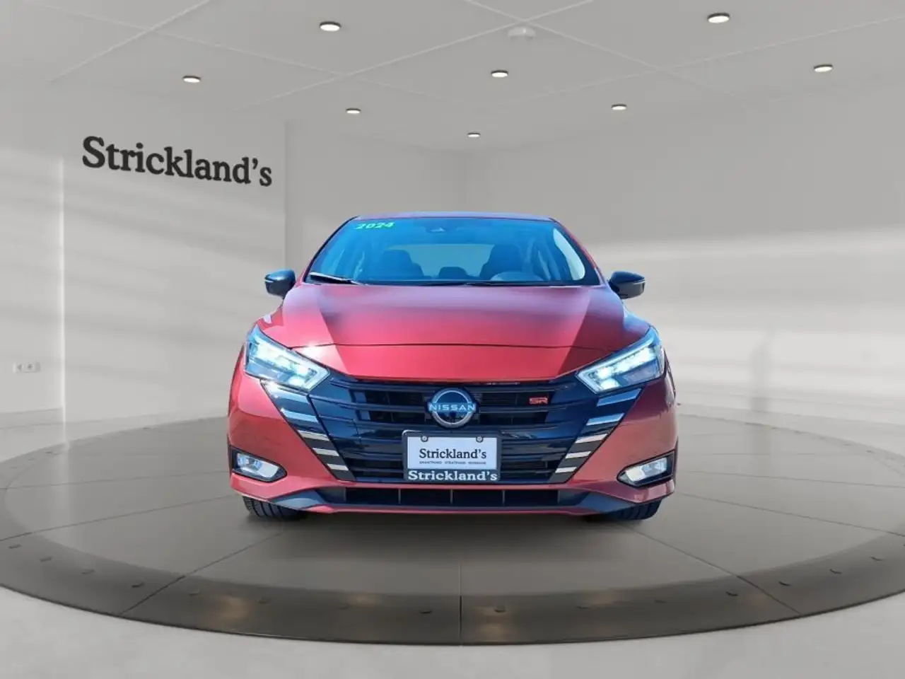 Nissan Versa снимка Nissan Versa