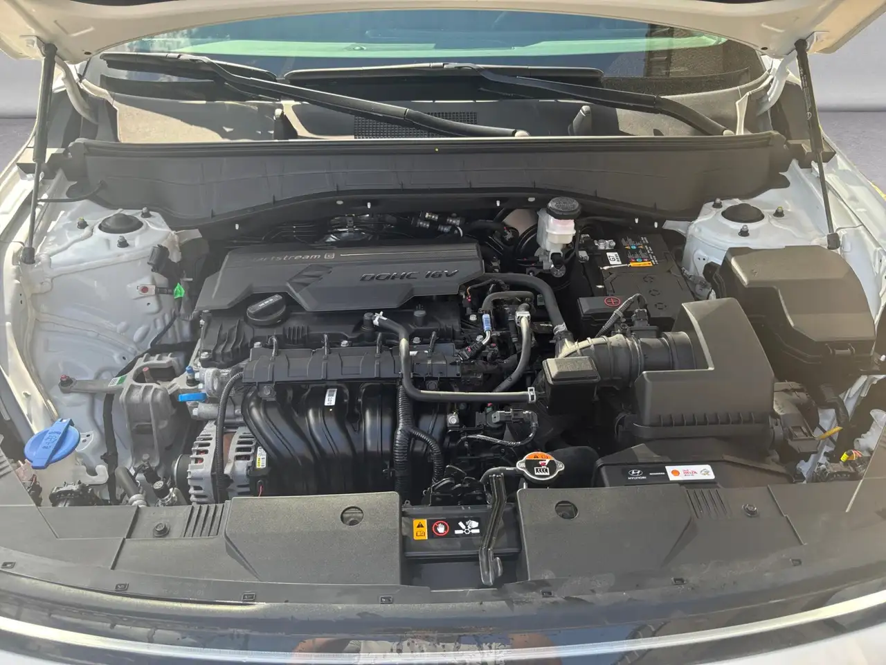 Hyundai KONA снимка Hyundai KONA