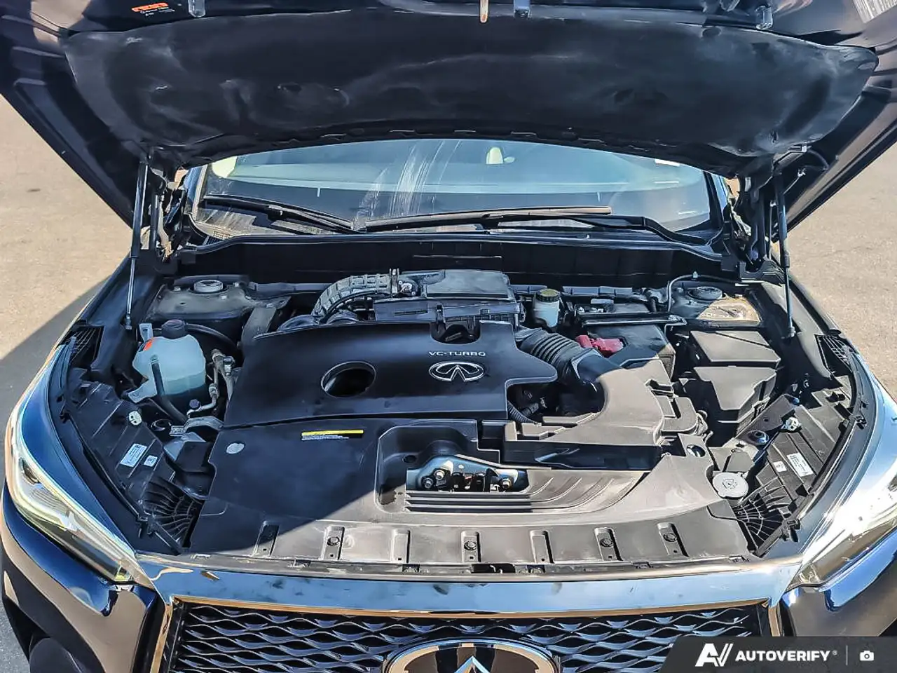 Infiniti QX50 снимка Infiniti QX50