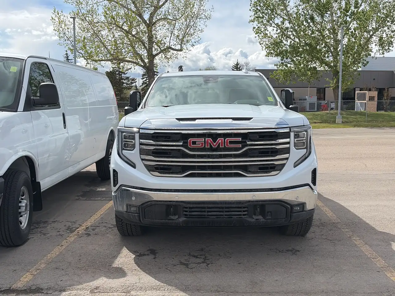 GMC Sierra 1500 photo GMC Sierra 1500