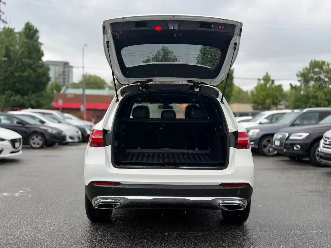 Mercedes-Benz GLC fotografie Mercedes-Benz GLC