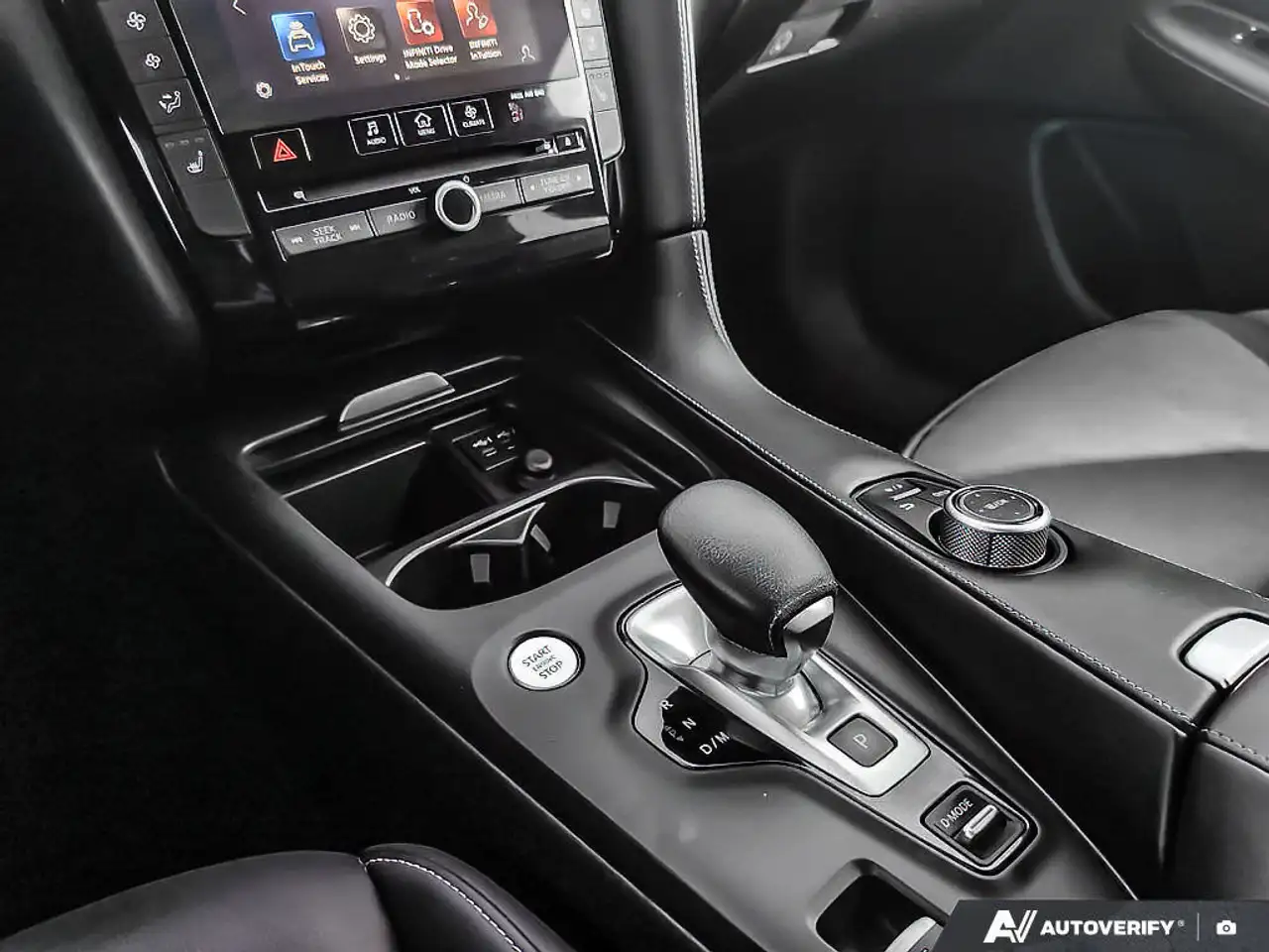 Infiniti QX50 снимка Infiniti QX50