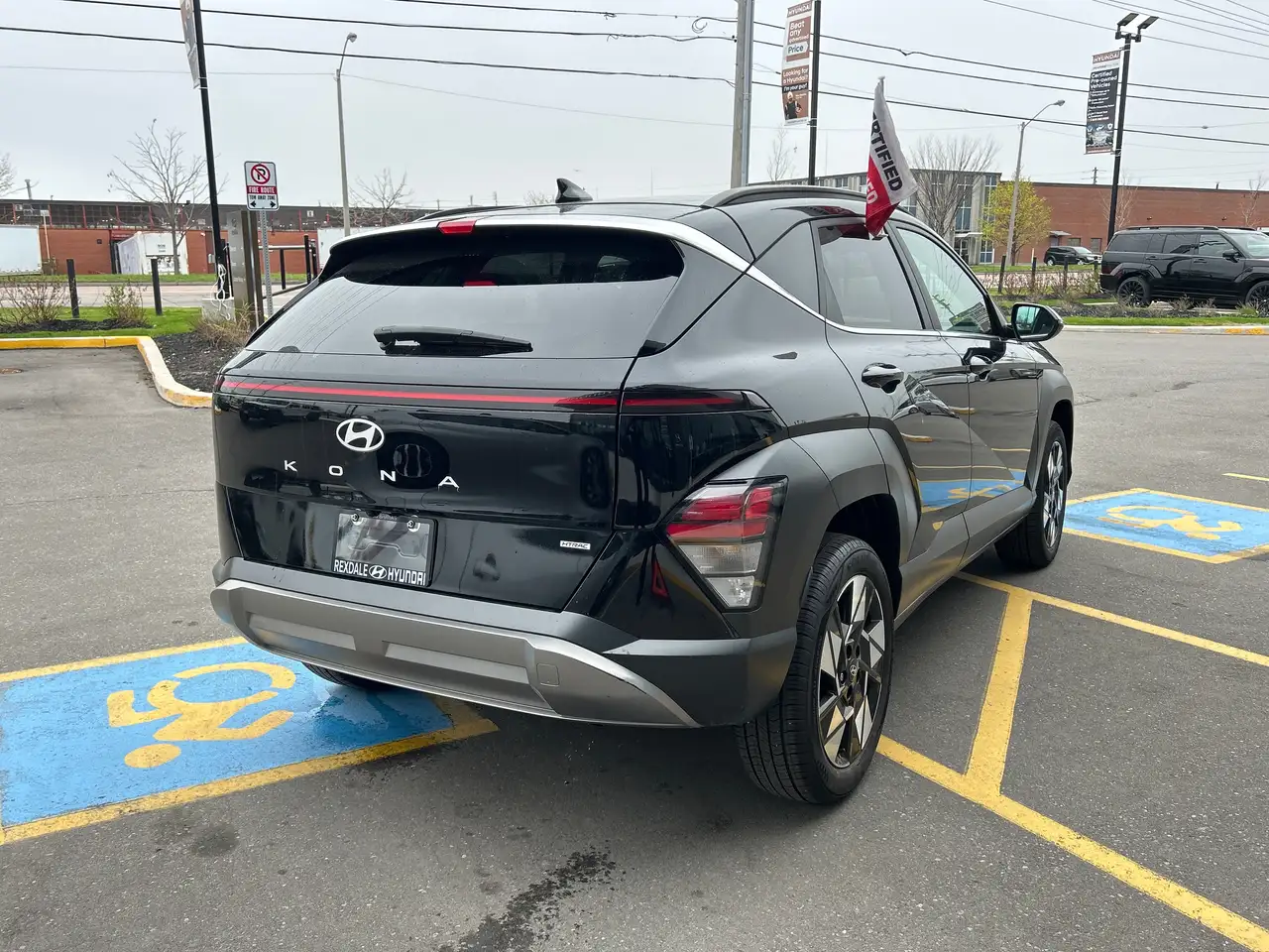 Hyundai KONA снимка Hyundai KONA