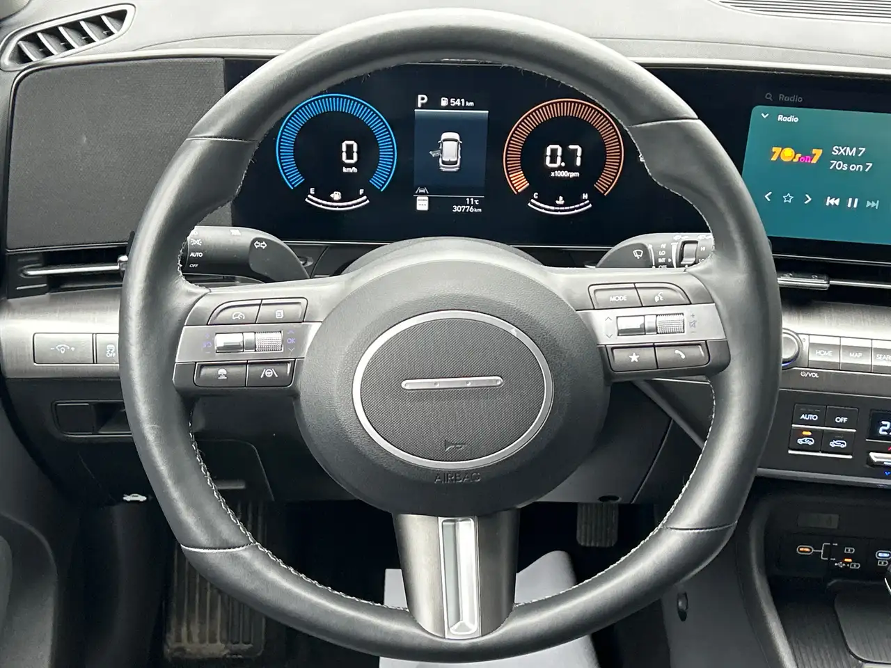Hyundai KONA снимка Hyundai KONA