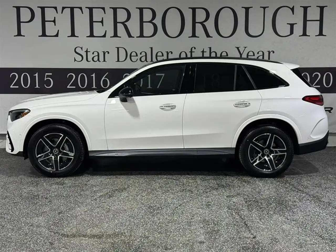 Mercedes-Benz GLC fotografie Mercedes-Benz GLC