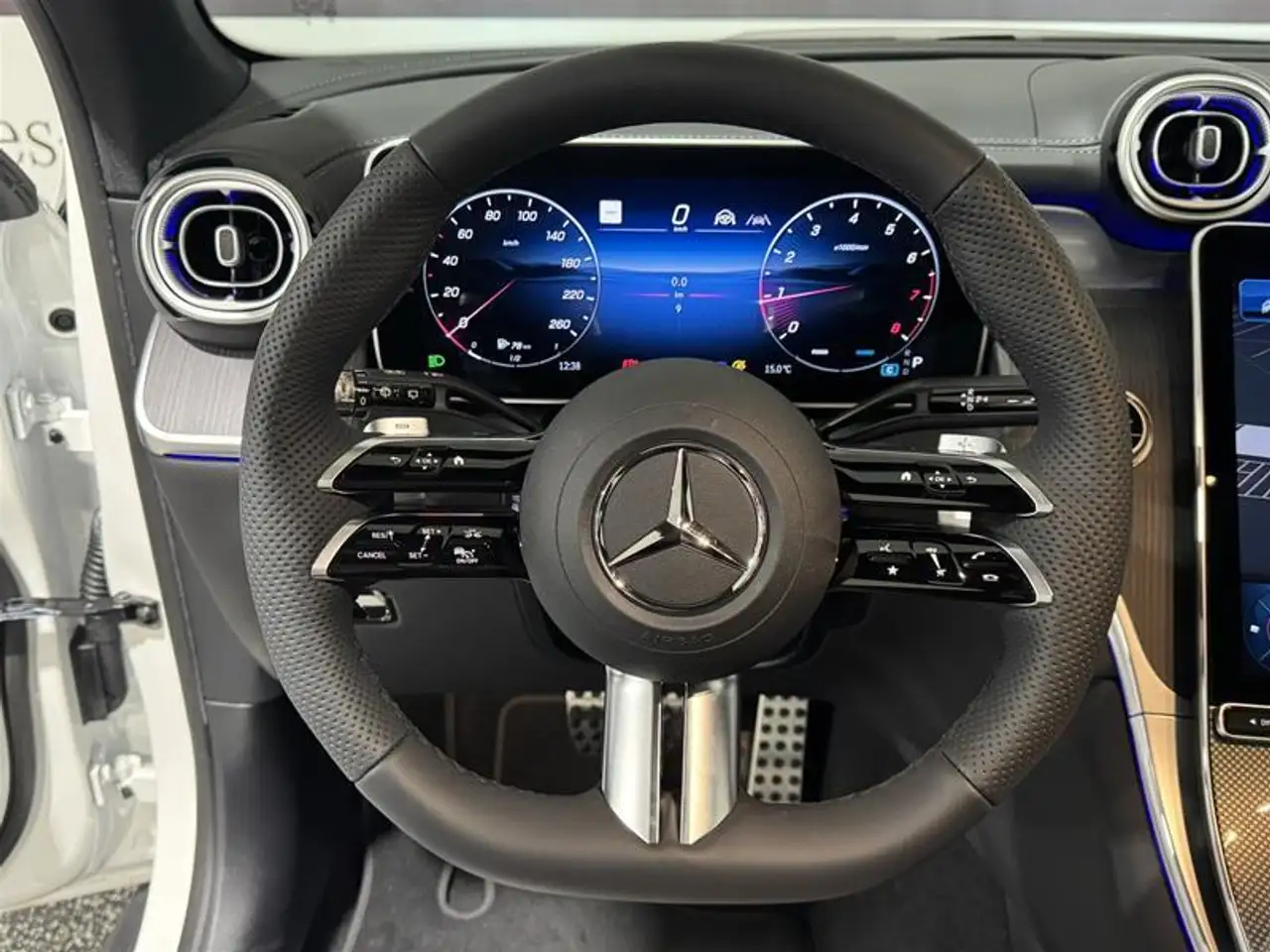 Mercedes-Benz GLC fotografie Mercedes-Benz GLC