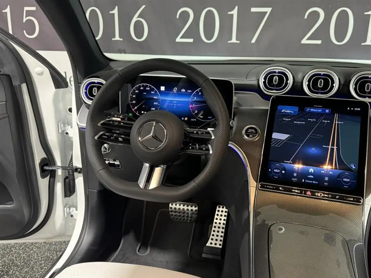 Mercedes-Benz GLC fotografie Mercedes-Benz GLC
