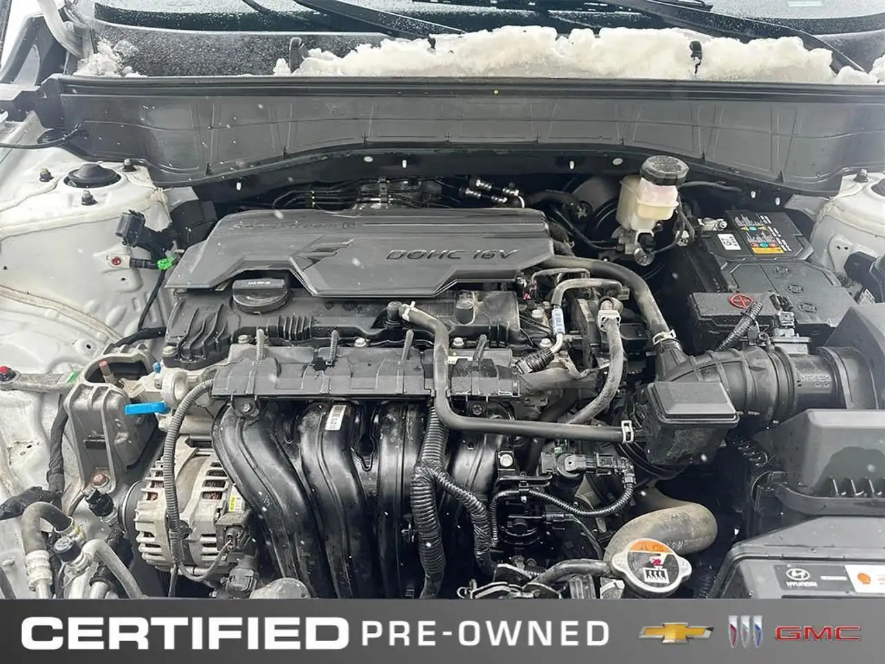 Hyundai KONA снимка Hyundai KONA