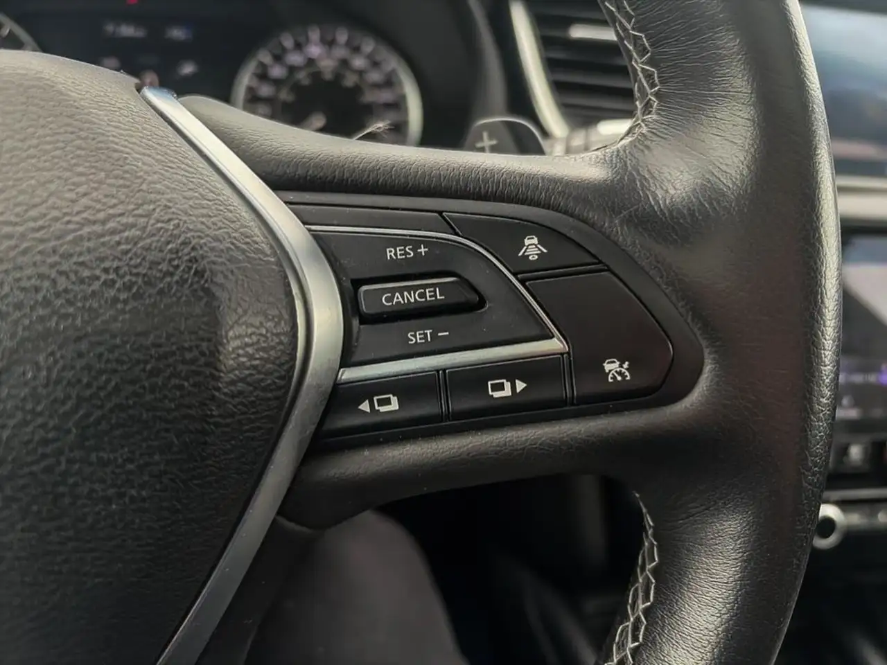Infiniti QX55 fotografie Infiniti QX55