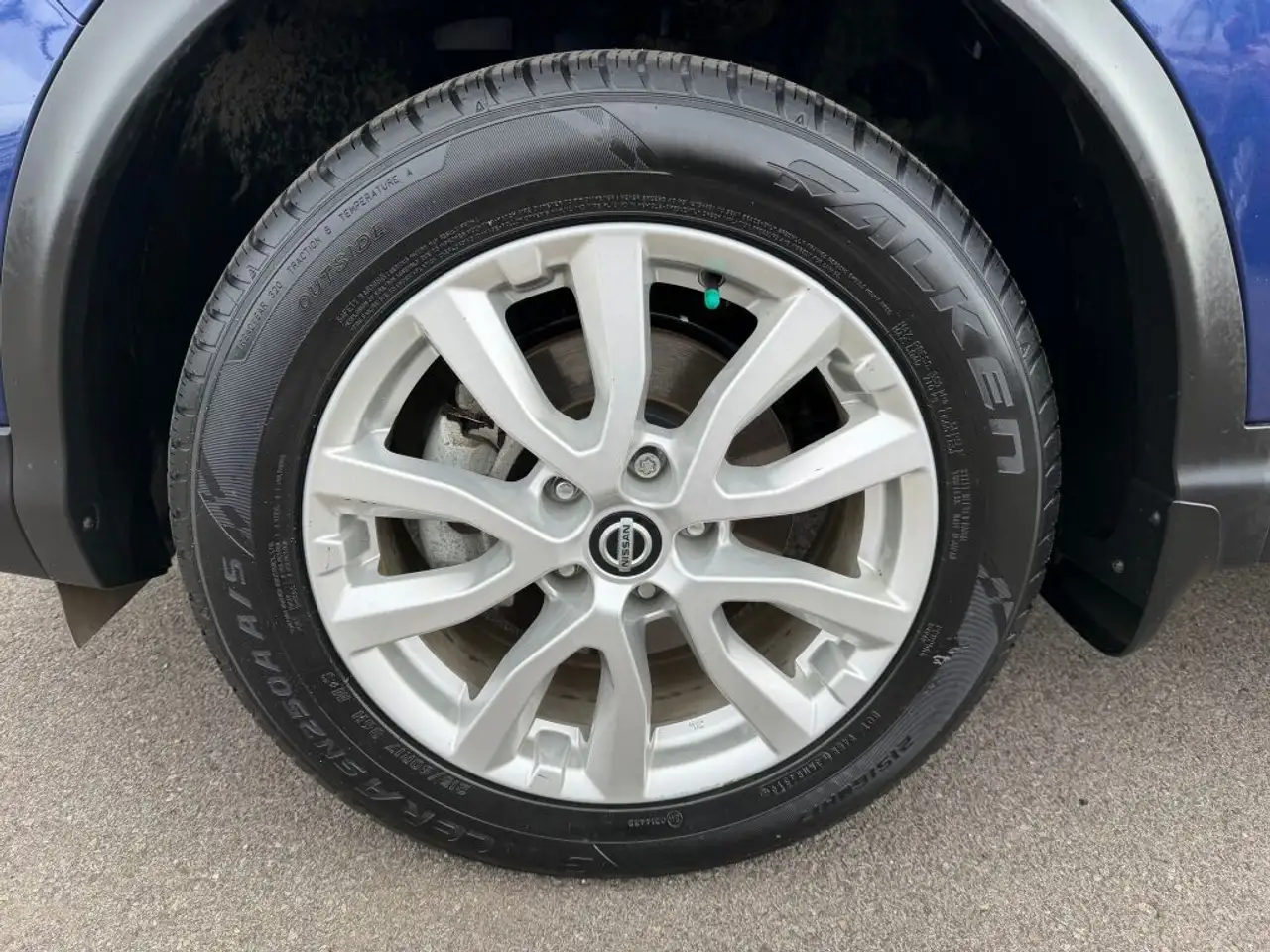 Nissan Qashqai снимка Nissan Qashqai