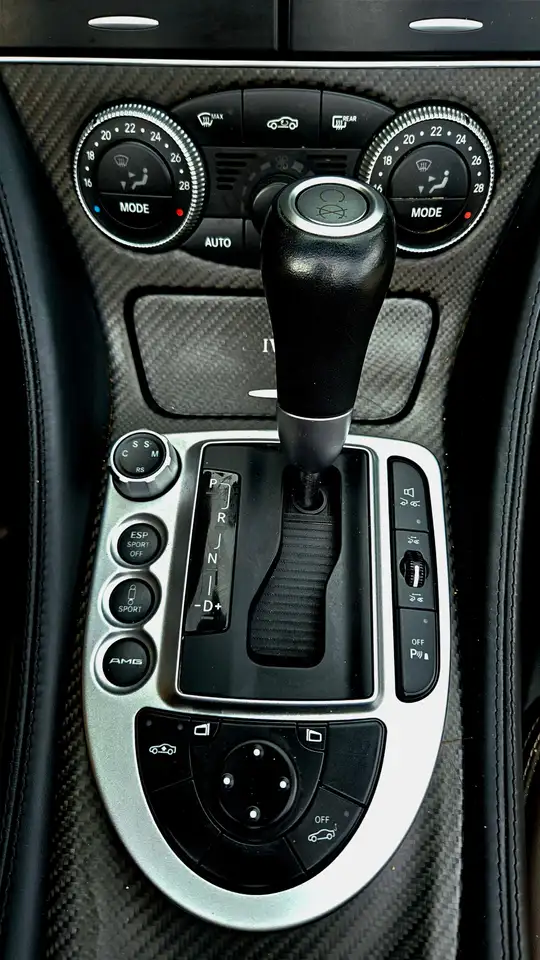Mercedes-Benz SL fotografie Mercedes-Benz SL