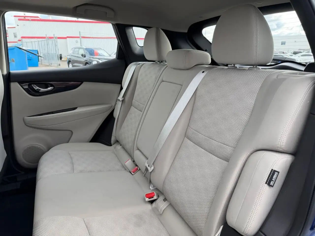 Nissan Qashqai снимка Nissan Qashqai