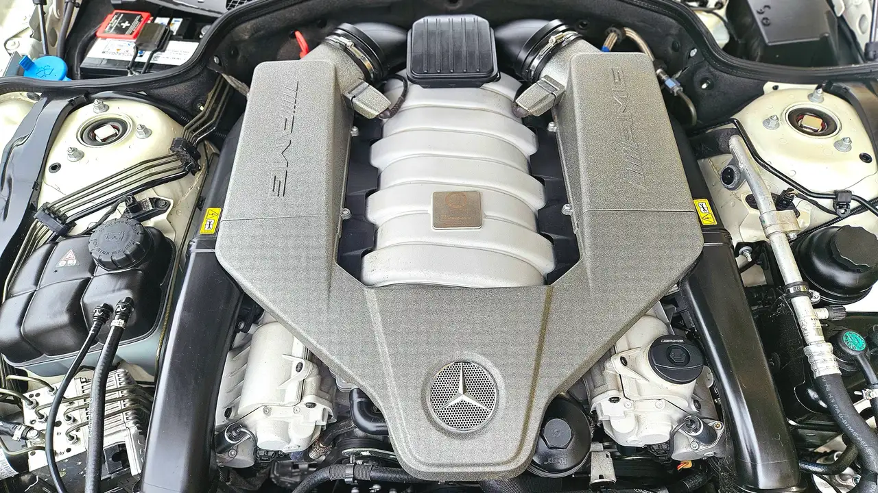 Mercedes-Benz SL fotografie Mercedes-Benz SL