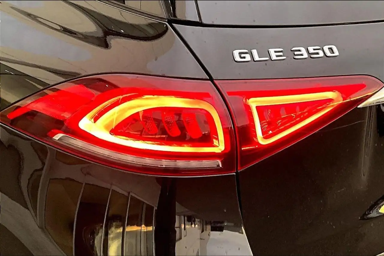 Mercedes-Benz GLE photo Mercedes-Benz GLE