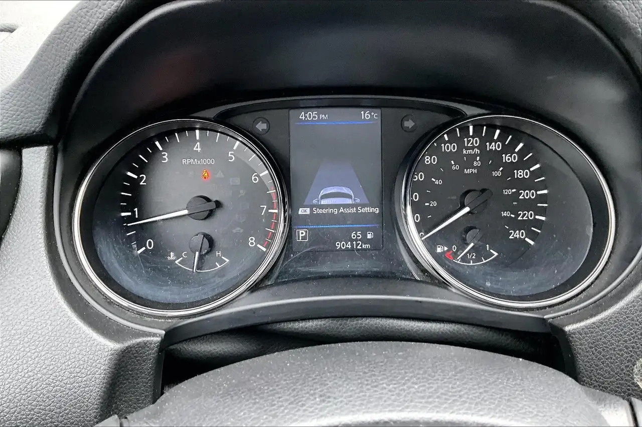 Nissan Qashqai снимка Nissan Qashqai