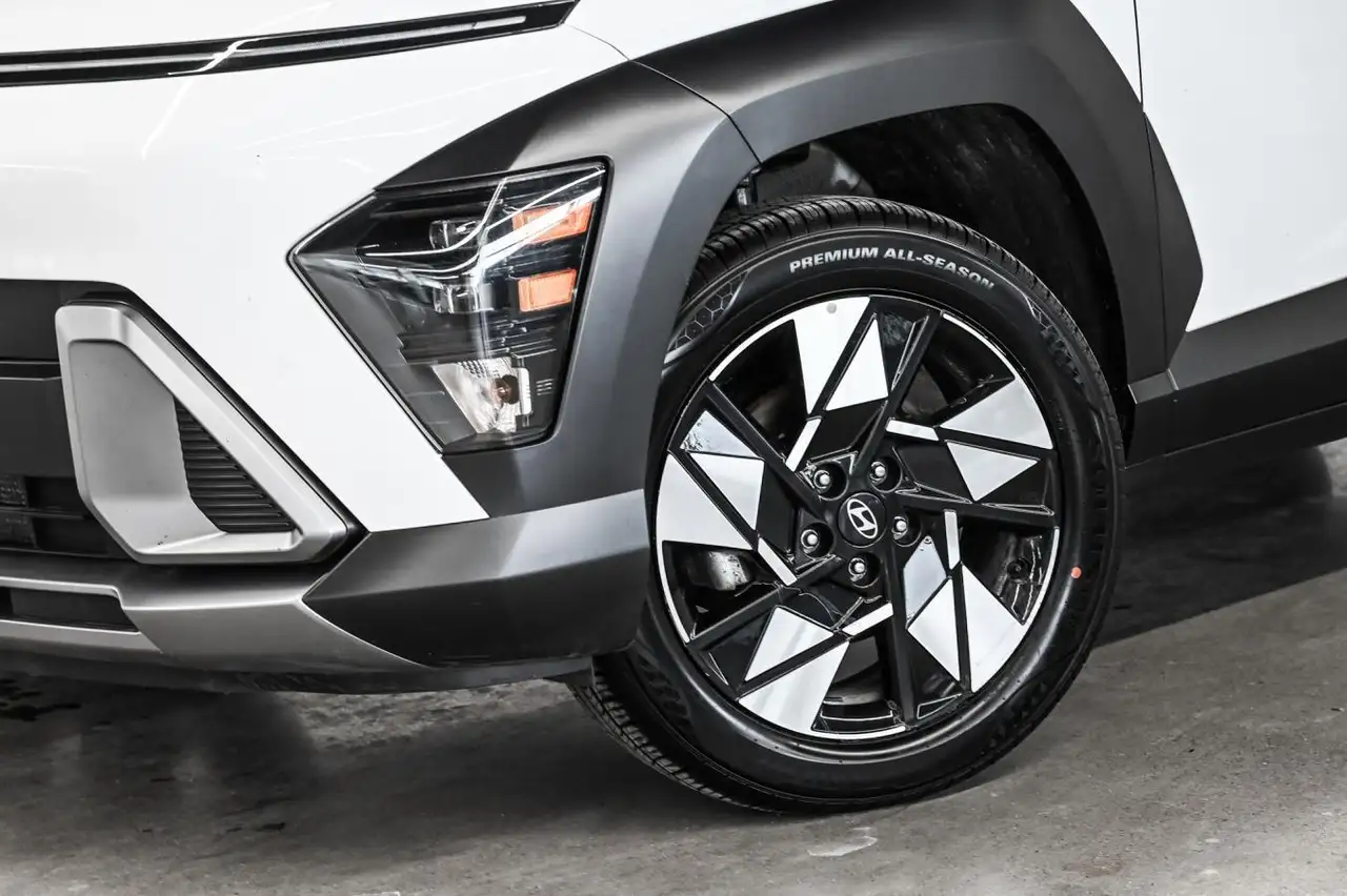 Hyundai KONA photo Hyundai KONA